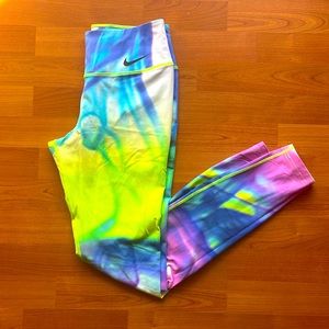 NIKE Dri-Fit Medium legging